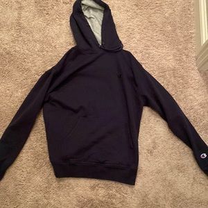 Black champion hoodie, men’s medium, good conditioner